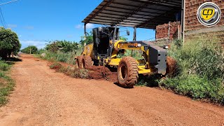 LIMPEZA DE RUA ESTREITA/Motoniveladora/Patrol/Patrola/Road Grader/Motor Grader/Niveleuse GD655.