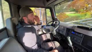 International 4700 Tow Truck T444E  Spicer 5 Speed  Shifting Up Hill