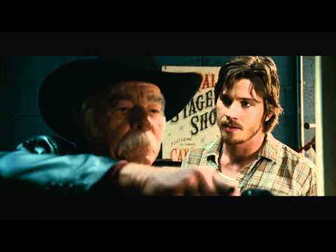 Leighton Meester & Garrett Hedlund in a COUNTRY ST...