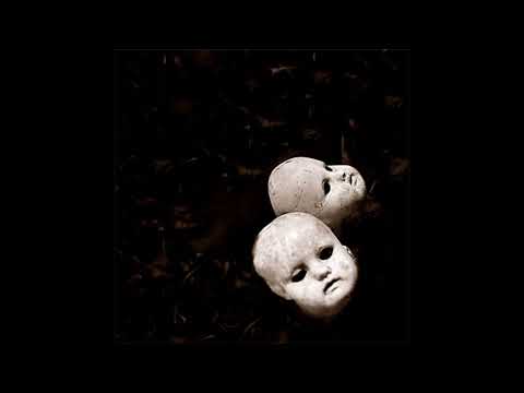 ALONE IN THE RAIN - Corri nel Buio