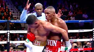 Embarrassing & Inappropriate Moments in Boxing Resimi