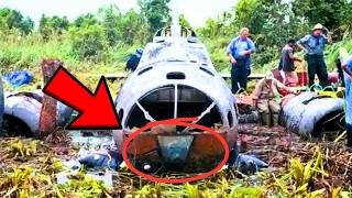 They Discovered This Pearl Harbor Plane Hidden in a Swamp. What They Found Inside Left Them Shocked