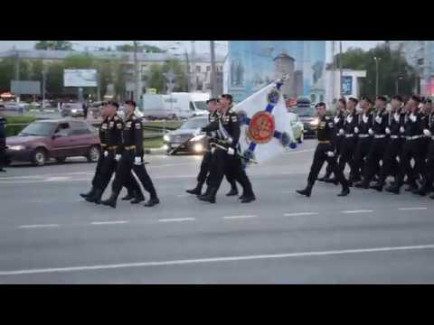 видео: Марш воинов 336-ой отдельной бригады морской пехоты Балтийского флота в Коломне. 9.05.2019 г.