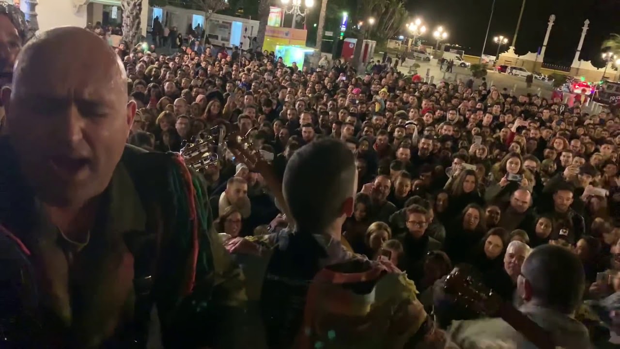 Cuarteta Final de los carnivales desde atras