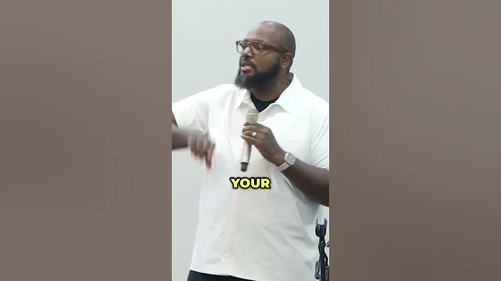 AI isn’t here to replace you. It’s here to assist you.