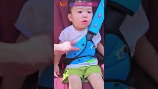 Is your child’s seat belt rubbing their neck? Try our Kids Seat Belt Shoulder Pad #BabyCare