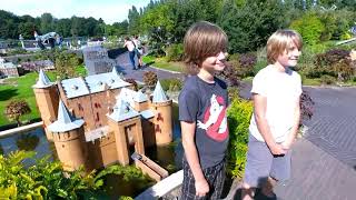 Madurodam - The Netherlands in Miniature! SuperTwins Travel TV screenshot 3