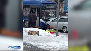 В Рубцовске в массовом ДТП пострадал новый троллейбус