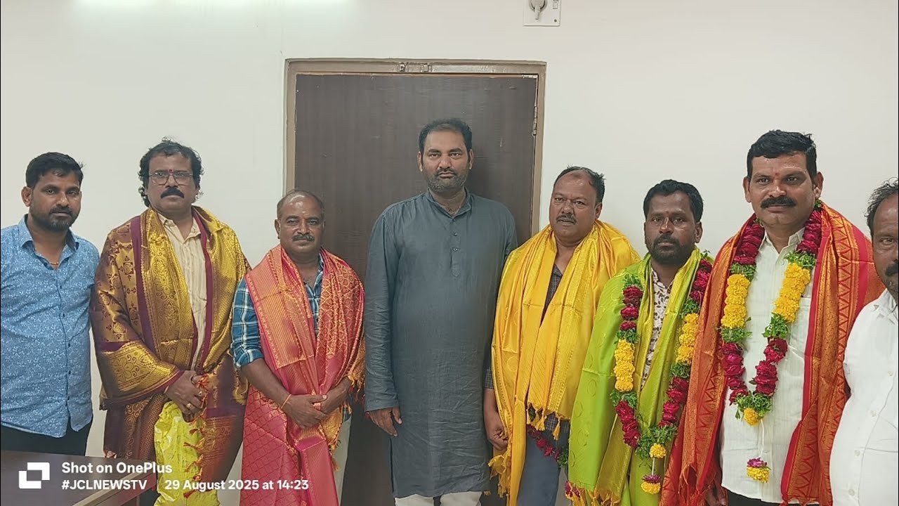 Nau Muntaqib Jadcherla Press Club Executive Committee Ki Tahniyati Taqreeb