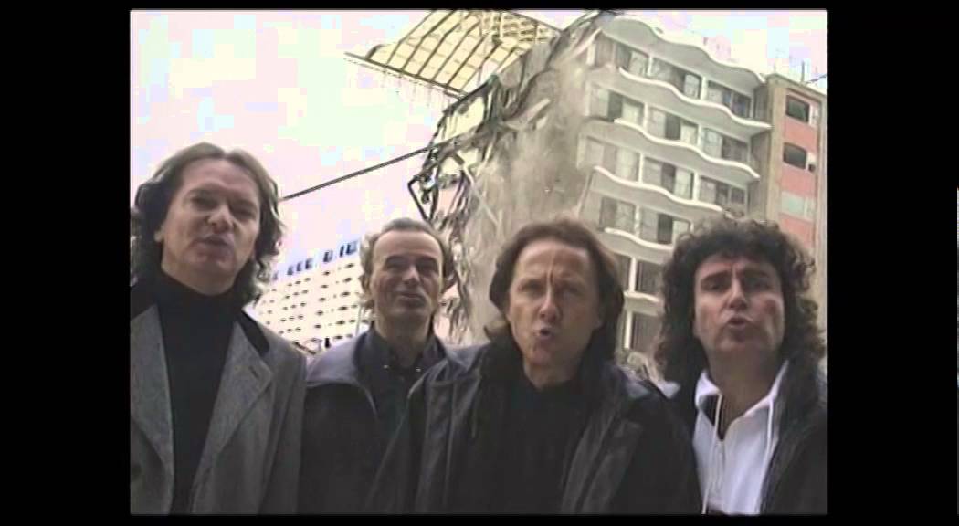 Pooh C'è Bisogno Di Un Piccolo Aiuto (official video) YouTube