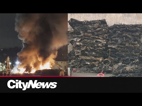 Fire engulfs barge on Fraser River; environmental impact unclear