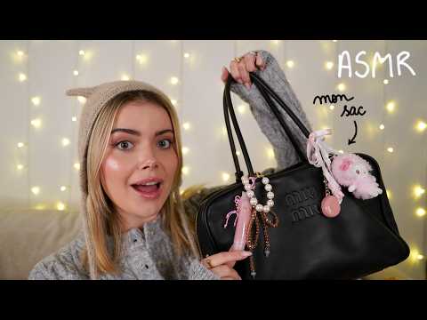 What's in my bag ? *ASMR version*