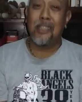 om indro nyanyi lagu bali