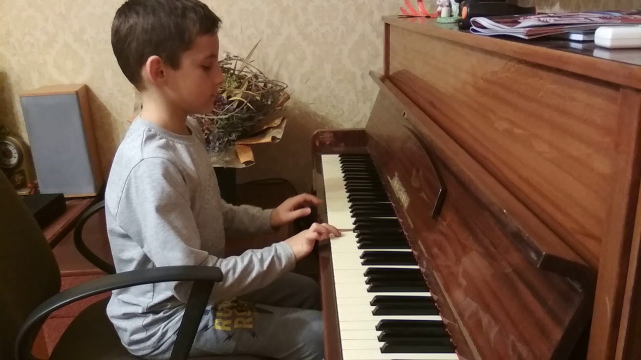 Игра на баушкином фортепиано zimmermann