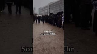 ðð¢ Would you wait in line for Berghain?