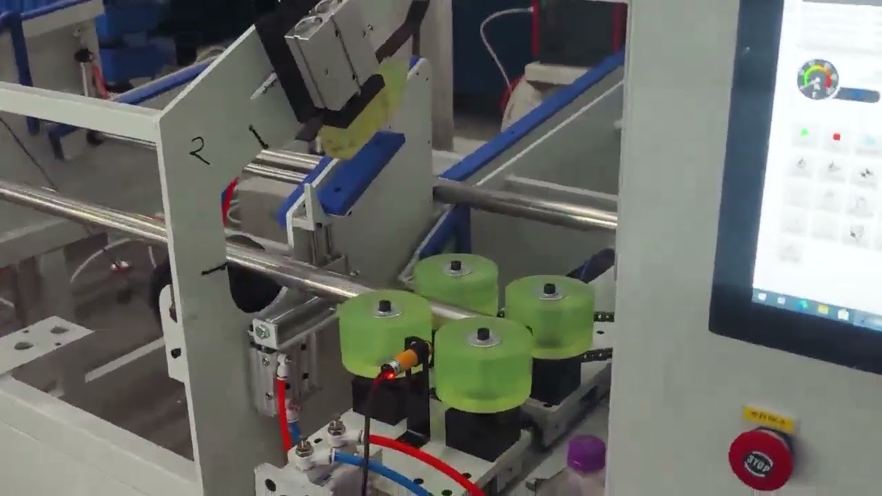 Automatic feeding and pulling laser tube cutting machine, small tubes with a dia. of less than 80mm.