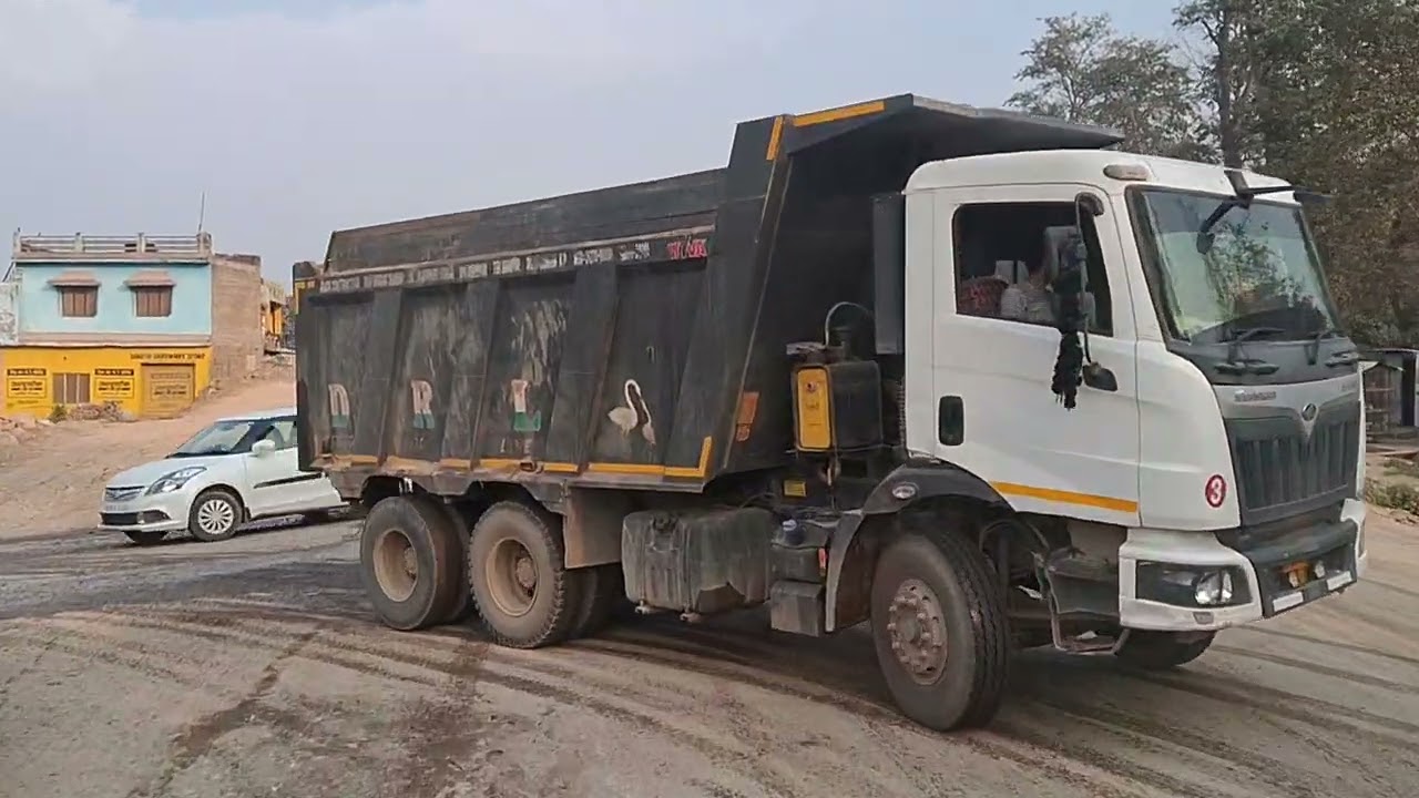 कंडवाल साकेत जसूर का फोर लेन रोड बन कर कुछ ऐसा दिखता है आप भी देखे  कांगड़ा हिमाचल प्रदेश 