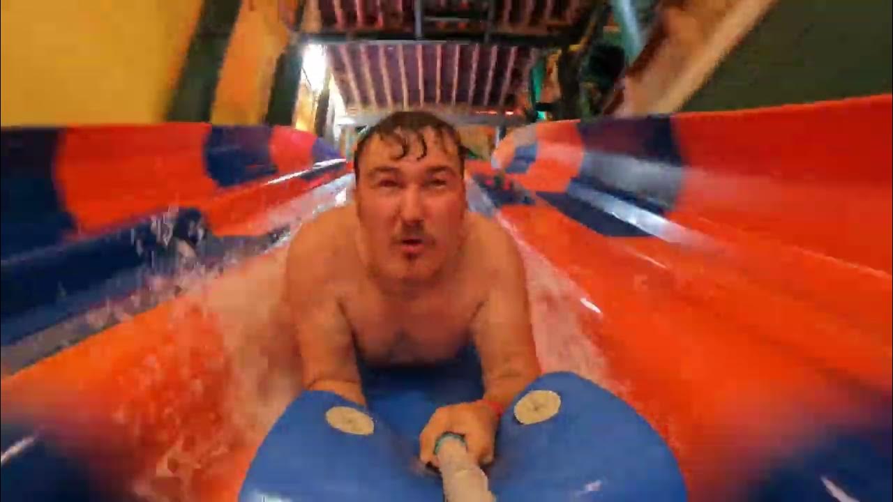 MOUNTAIN EDGE RACEWAY Water Slide - Great Wolf Lodge - WI Dells - YouTube