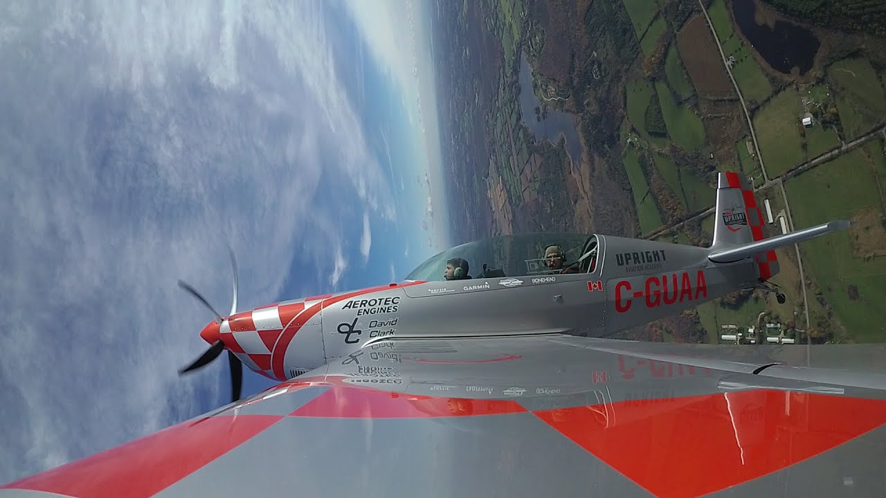 Extra 300 first aerobatic flight (Upright Aviation)