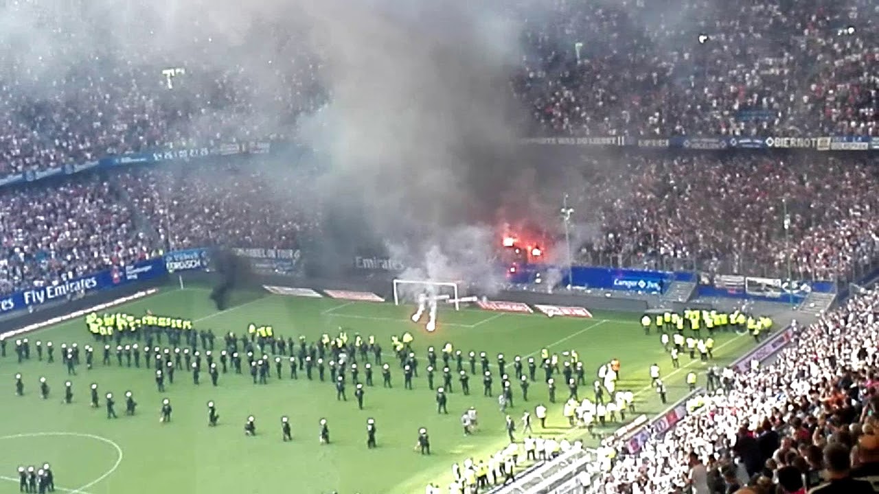 Hamburg 2:1 Borussia Mönchengladbach Pyroshow von den Hsv Ultras