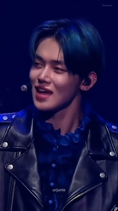 Yeonjun singing Lonely Boy (feat: Beomgyu)
