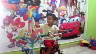 Mas Maik  Lagu Berkibarlah Bendera