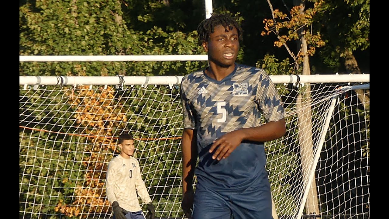 boys-varsity-soccer-game-clips-malden-high-vs-gloucester-9-26-22-youtube