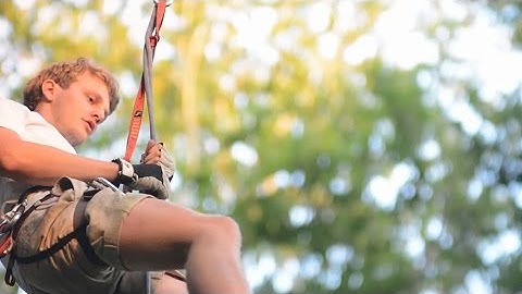 How to abseil / rappel safely