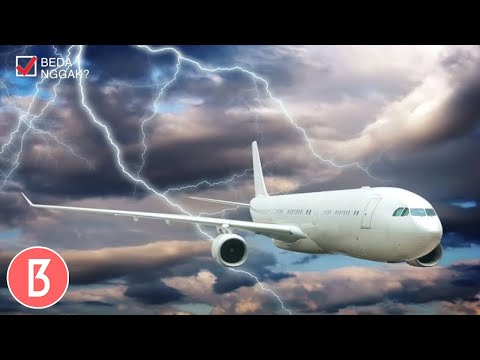 Video: Mitos Penerbangan