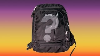 Whats In My Bag? - Minimalist Travel