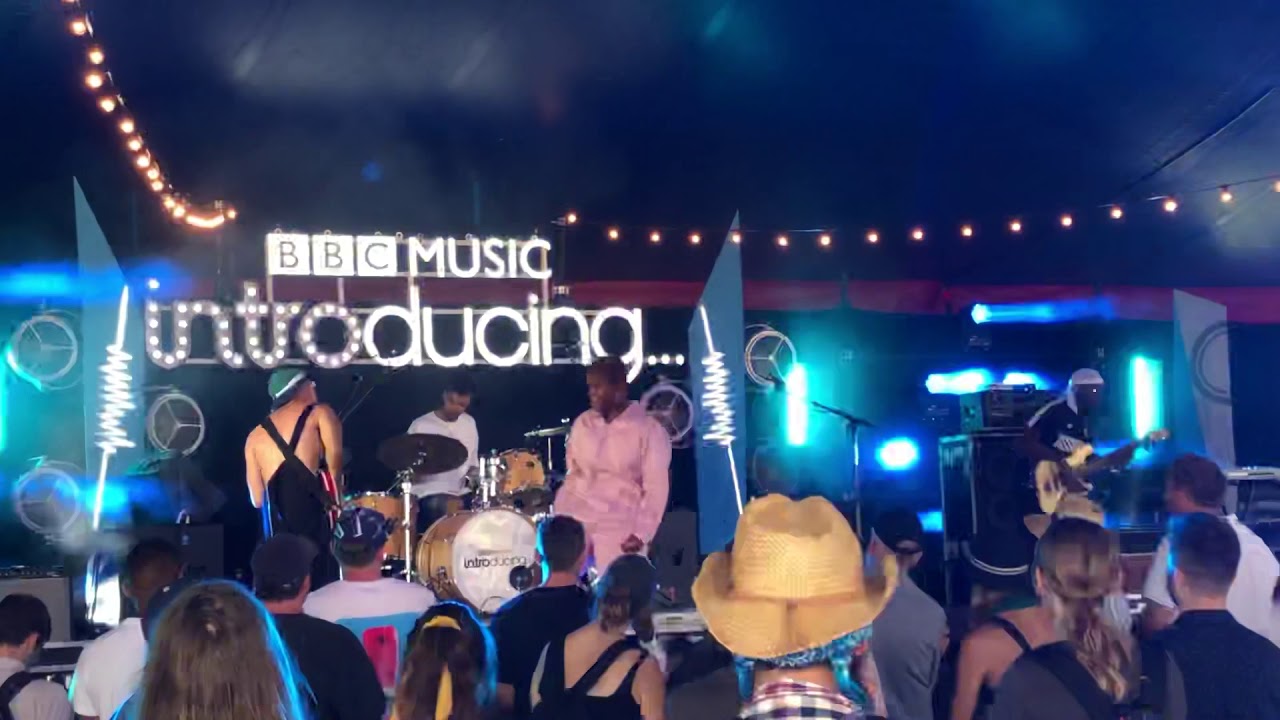 Arlo Parks ♪george (2/2) @BBC Introducing Stage, Glastonbury 29 June 2019 Arlo Parks ♪george (2/2) @BBC Introducing Stage, Glastonbury 29 June 2019