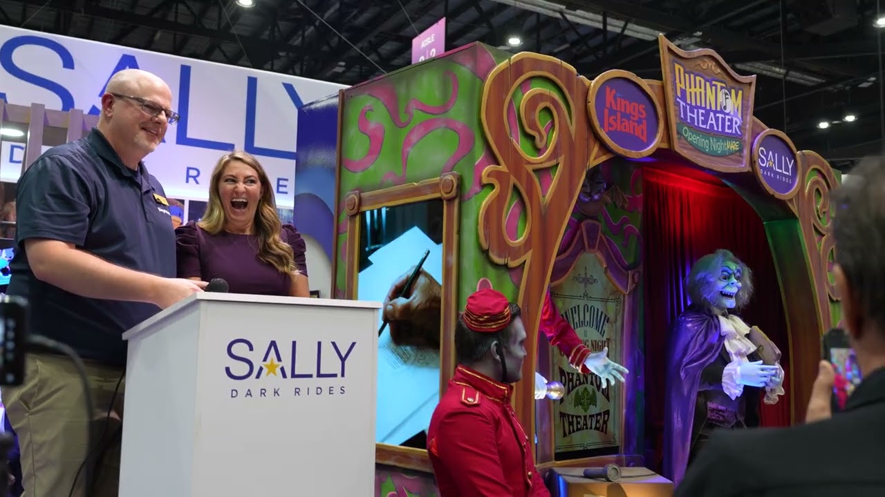 Sally Dark Rides Drops NEW Figures for Kings Island’s Phantom Theater Opening Nightmare! 