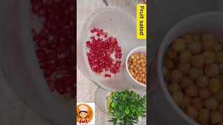 "1 Min Shadi wali Fruit Chaat, Fruit Salad  Ready😍#viralvideo #weddingfood#recipe #pakistaniwedding