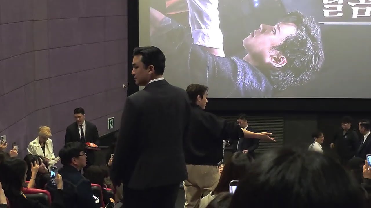 [무대인사] 영화 '파과' - 이혜영, 김성철, 연우진, 옥자연, 민규동 감독