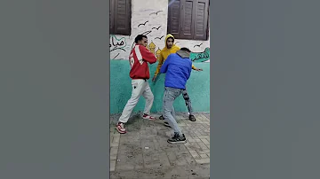 جيت اخصامي تذكر لي اسم اخويا قدامي 