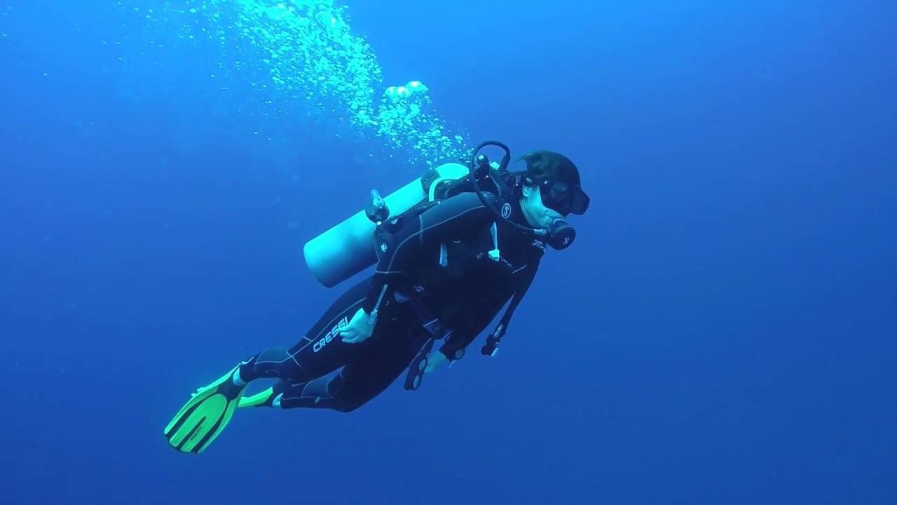 Diving in Hurghada - April 2016 (part one) - YouTube