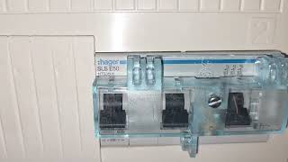 Finalizarea dulapului de contoare Univers Z de la Hager! CUM arată la final?