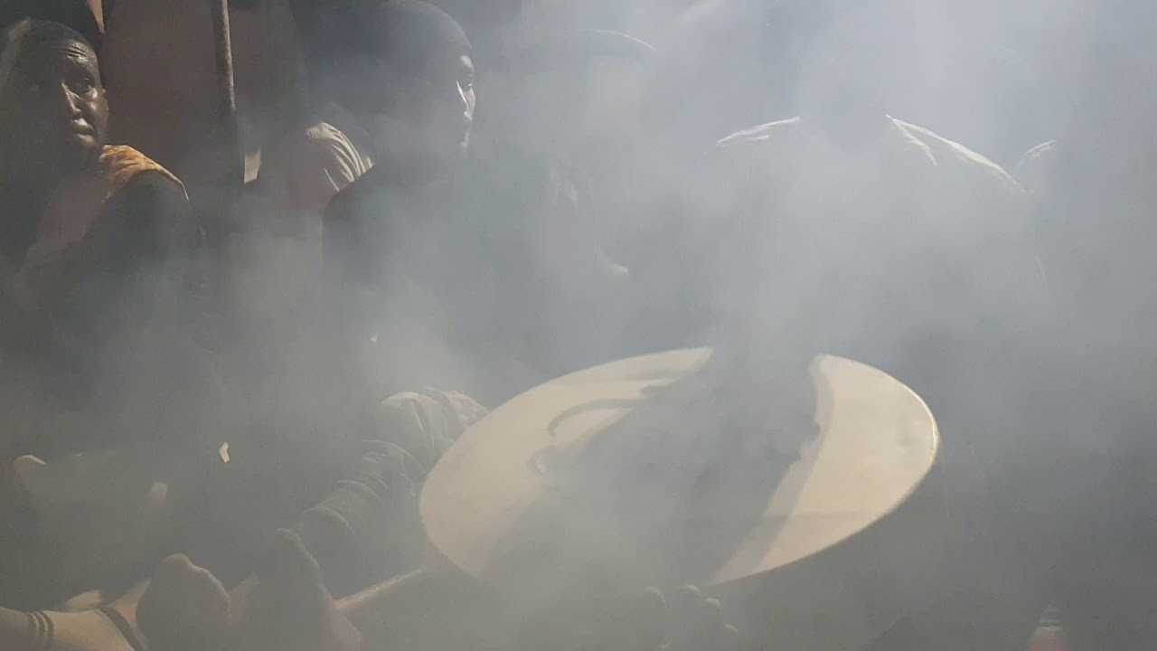 لعب مزمار ابولبن و المعازيم جامايكا ( 2 )