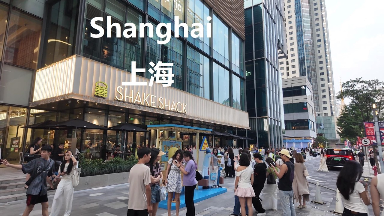 Shanghai, Cina | Via Shopping | Passeggiata nel Quartiere dello Shopping 4K