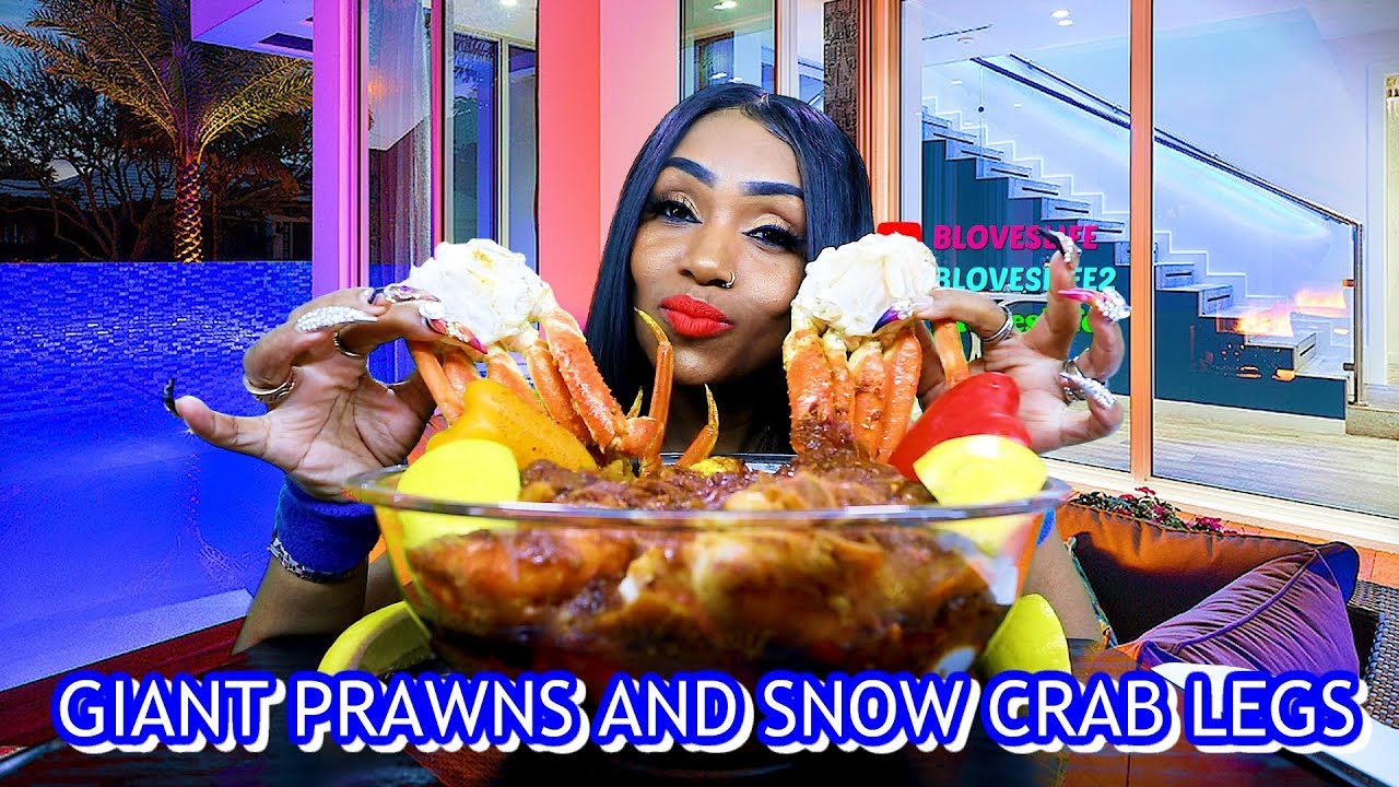 Giant Shrimp and Crab Legs Boil