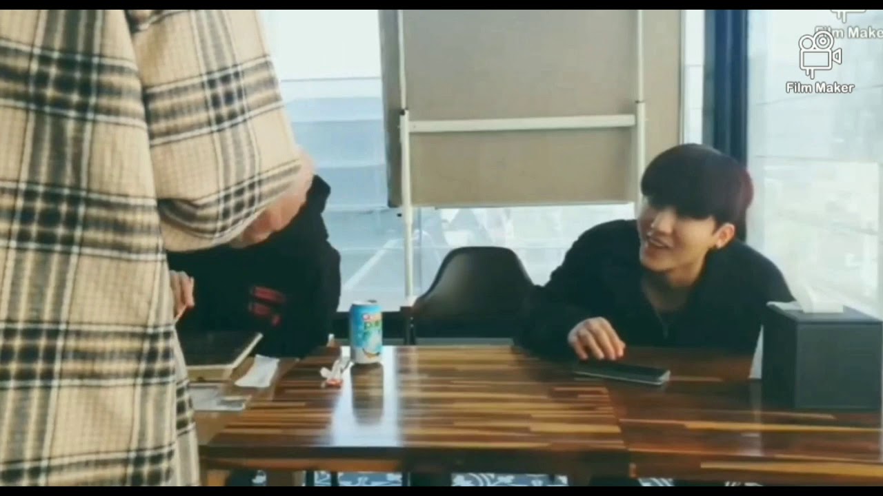 How Leeknow and Changbin treat eachother...!!!!🐈🐷❤