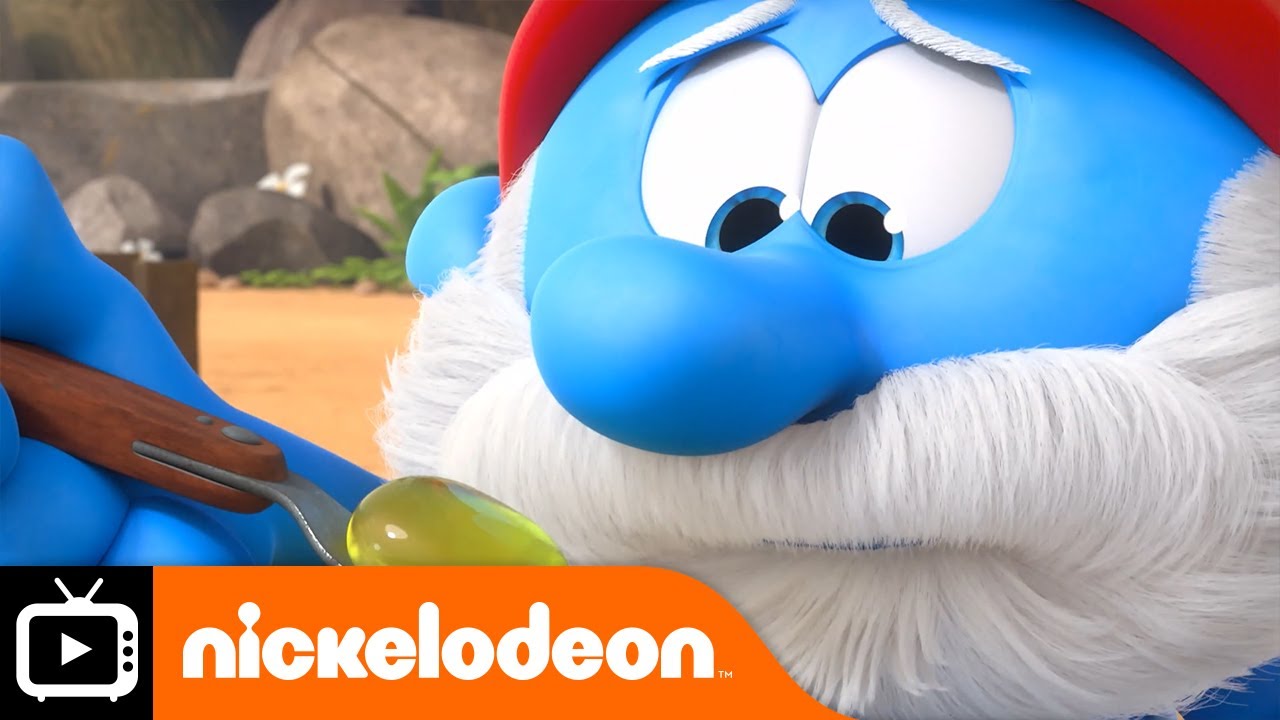 Chef Clumsy?! 🤨‍ | The Smurfs | Nickelodeon UK - YouTube