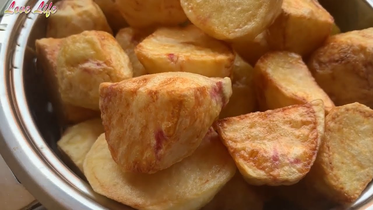Crispy Homemade Potato Wedges | Easy Deep-Fried Wedges Recipe
