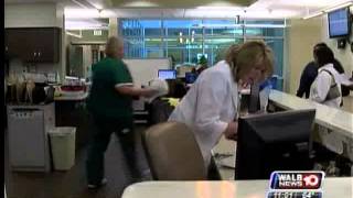 WALB News coverage of Lt Governor Casey Cagle visits Phoebe Sumter Oct 9 2013