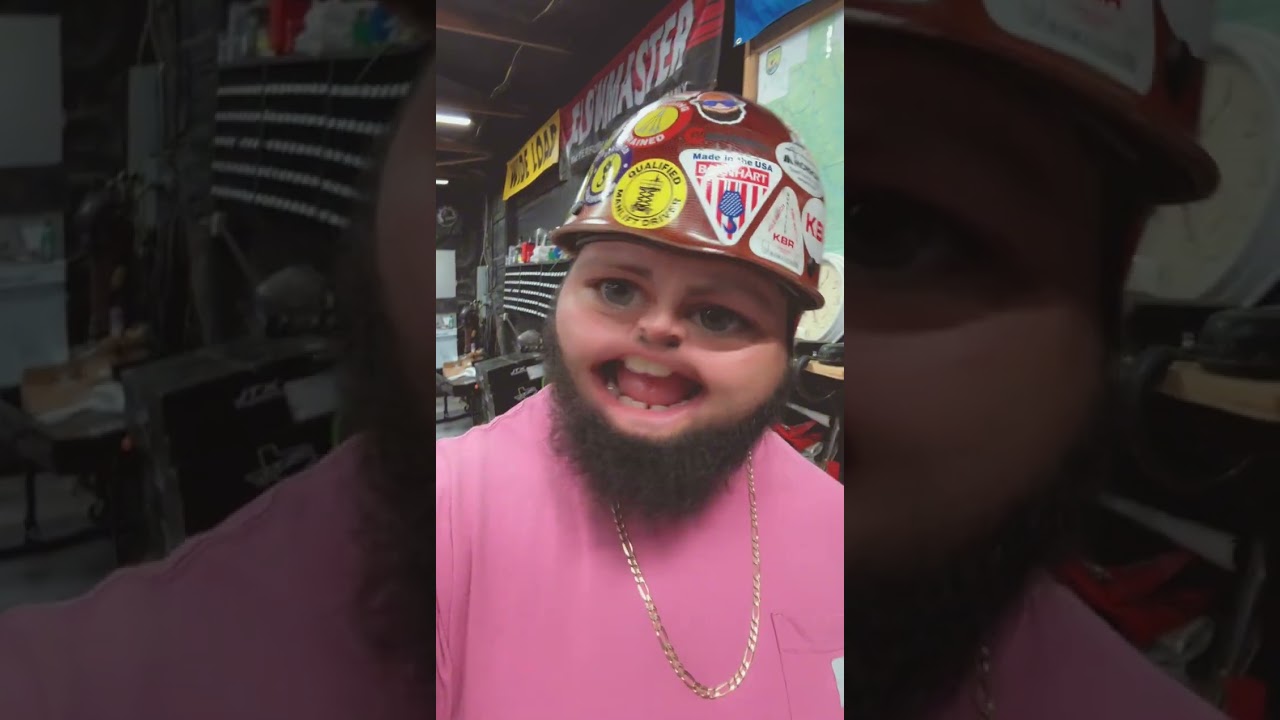 Roscoe and the Bossman may have a problem!