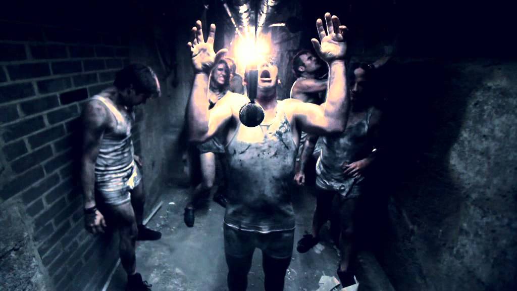 Watch HELDMASCHINE - Radioaktiv (OFFICIAL VIDEO) on YouTube