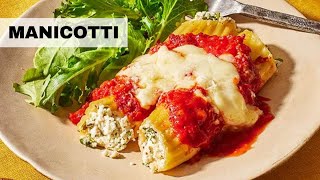 Manicotti is the ultimate Italian comfort food! (Cheese Stuffed Manicotti Recipe)