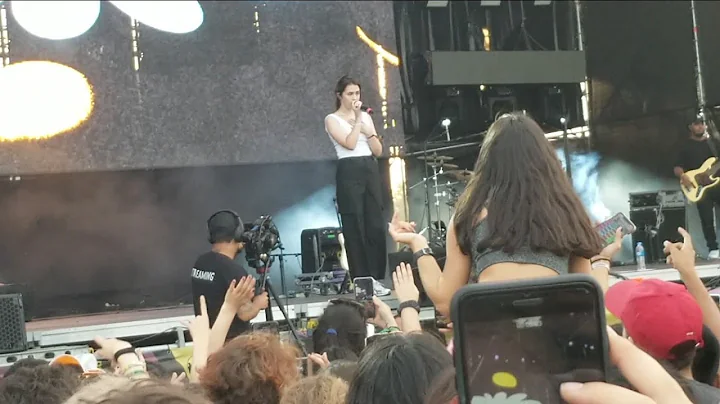 Clairo - 4EVER (En vivo) - Lollapalooza Argentina 2019