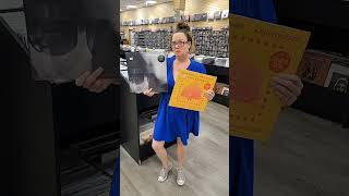 Gracie Abrams - Live Acoustic or Deluxe Vinyl? Which One Would You Pick? 🎶💿 Gracie Abrams - Live Acoustic or Deluxe Vinyl? Which One Would You Pick? 🎶💿