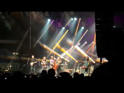 Greensky Bluegrass with Lindsay Lou “Everything Changed” Camp Greensky, 2022